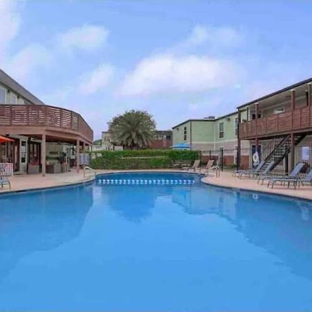 Beautiful/Spacious 2 Bedroom Houston Near Galleria Экстерьер фото